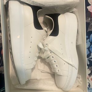 Alexander McQueen Sneakers